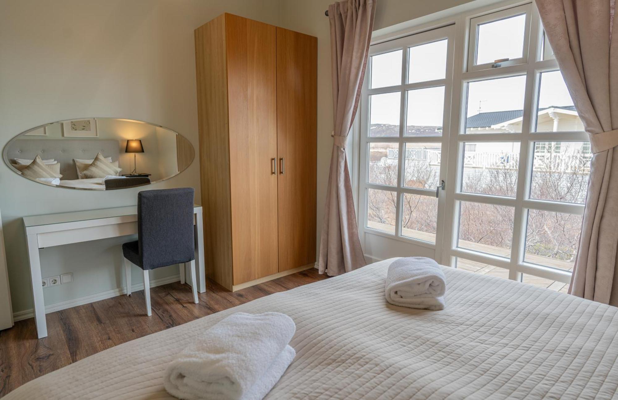 Hotel Grimsborgir - Your Golden Circle Retreat 4*